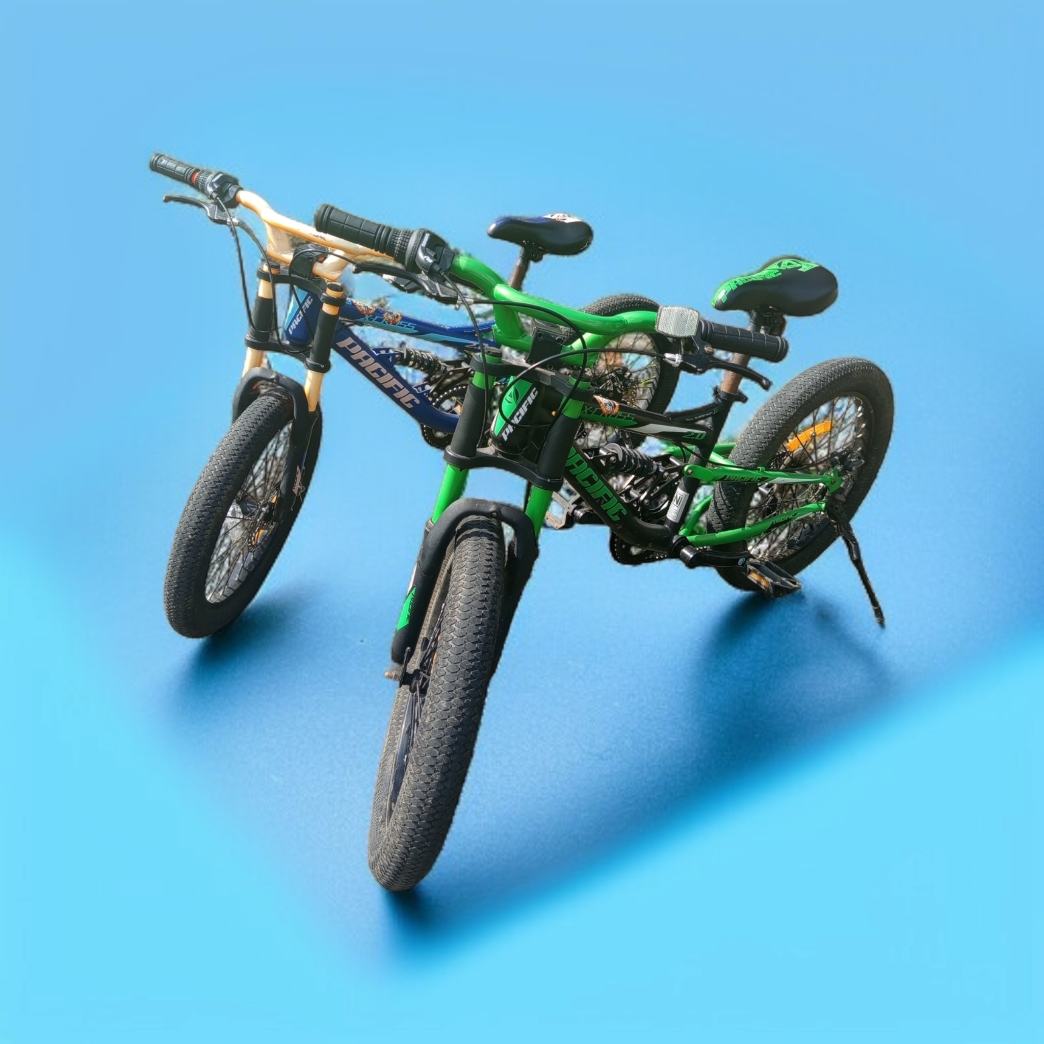 Foto Sepeda Tampak Samping