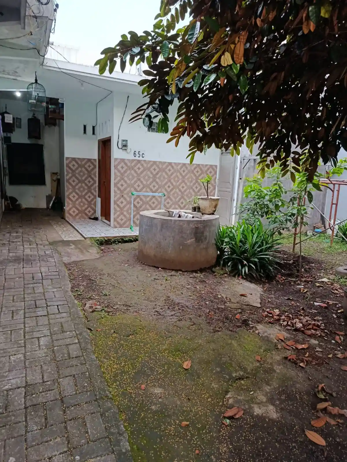 Tampak Depan Kontrakan