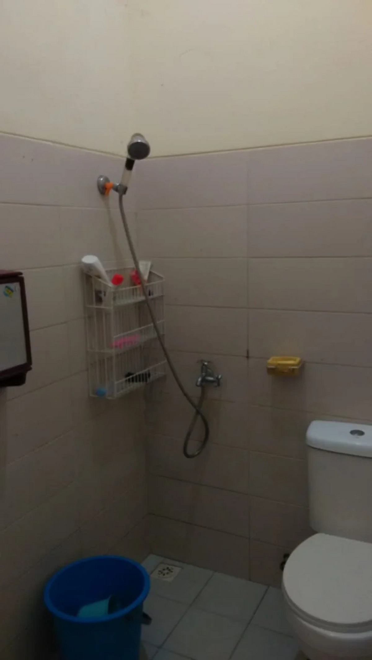 Kamar Mandi Dalam Rumah